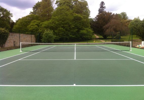 construction court de tennis à Saint-Raphaël