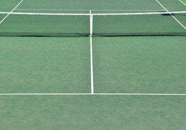Construction d'un court de tennis à Cannes