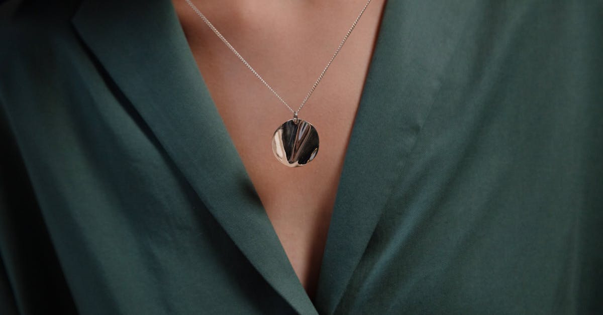 découvrez les dernières tendances mode qui font sensation cette saison. explorez des styles innovants, des couleurs audacieuses et des accessoires incontournables pour rester à la pointe de la mode.