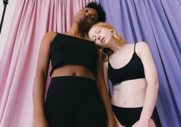 découvrez notre collection de pantys élégants et confortables, conçus pour vous offrir un maintien parfait tout au long de la journée. idéaux pour sublimer votre silhouette, nos modèles allient style et praticité.