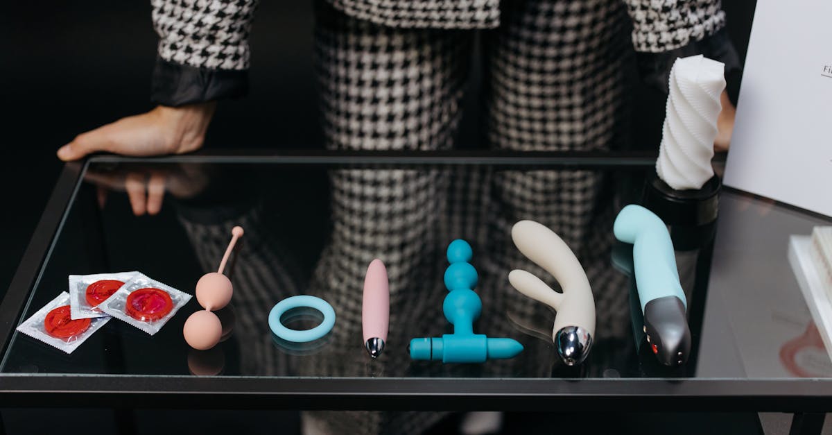 découvrez notre sélection variée de sex toys pour pimenter votre vie intime. que vous soyez novice ou expérimenté, trouvez l'accessoire idéal pour explorer vos désirs en toute sécurité et confidentialité.