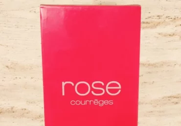 Rose de Courrèges