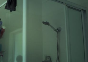 découvrez des astuces pratiques et des conseils inspirants pour optimiser l'organisation de votre salle de bain. transformez votre espace en un lieu fonctionnel et agréable grâce à nos idées de rangement et de décor.