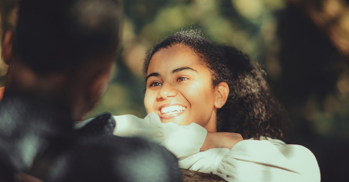 découvrez la chaleur réconfortante de moments authentiques. explorez des expériences qui éveillent vos sens et vous apportent douceur et sérénité. plongez dans un univers chaleureux qui célèbre l'amour et l'amitié.