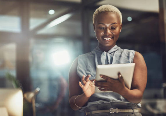 Une visite virtuelle Lyon performante transforme une simple consultation en véritable expérience interactive. Contrairement