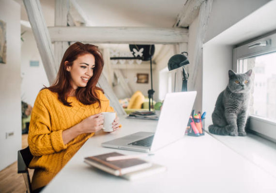 Une démarche de branding entreprise Paris permet de travailler ces aspects en profondeur pour créer une identité forte et homogène.