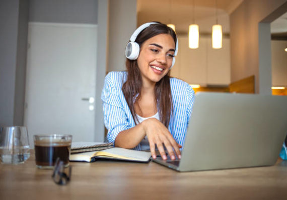 Créer un site internet psychologue Lyon performant commence toujours par une stratégie précise. En effet, un site efficace
